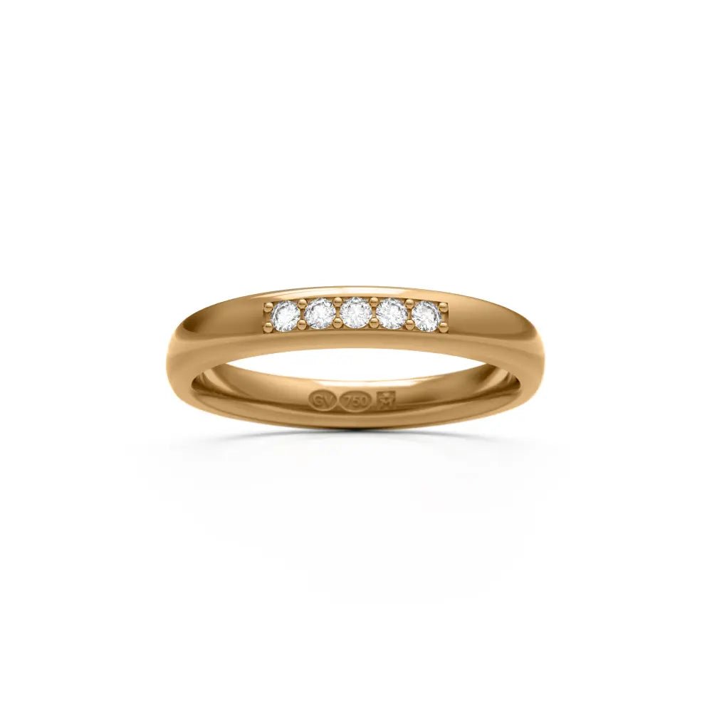 Slät halvrund ring i återvunnet 18K guld med fem diamanter i rad