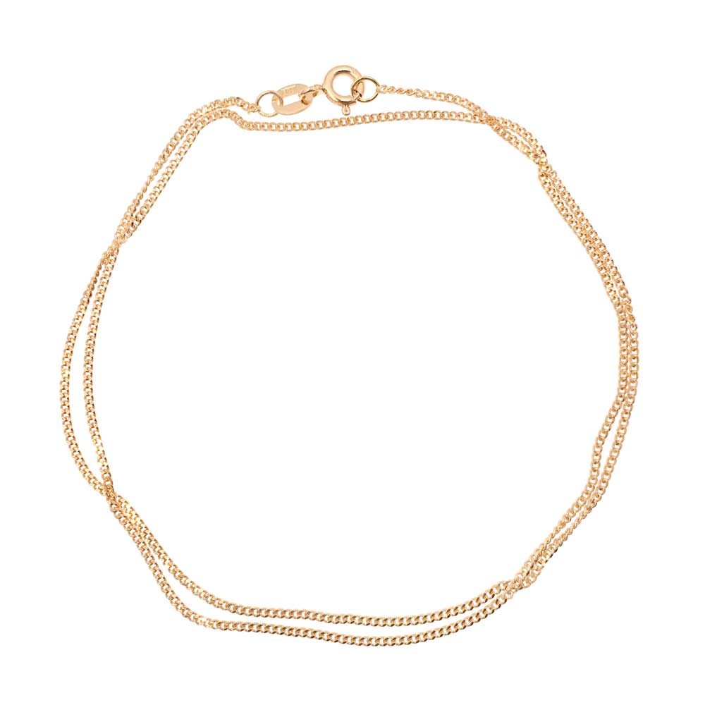 Close-up of a rose gold 18K pansarkedja chain necklace on a white background.