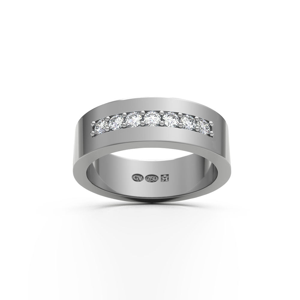 Rektangulär 6 mm bred ring i 18K vitguld med sju diamanter