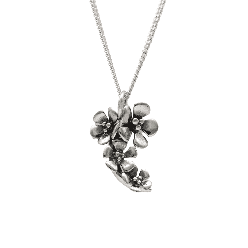 ÄPPELBLOM S halsband med blomsterhänge i silver på pansarkedja