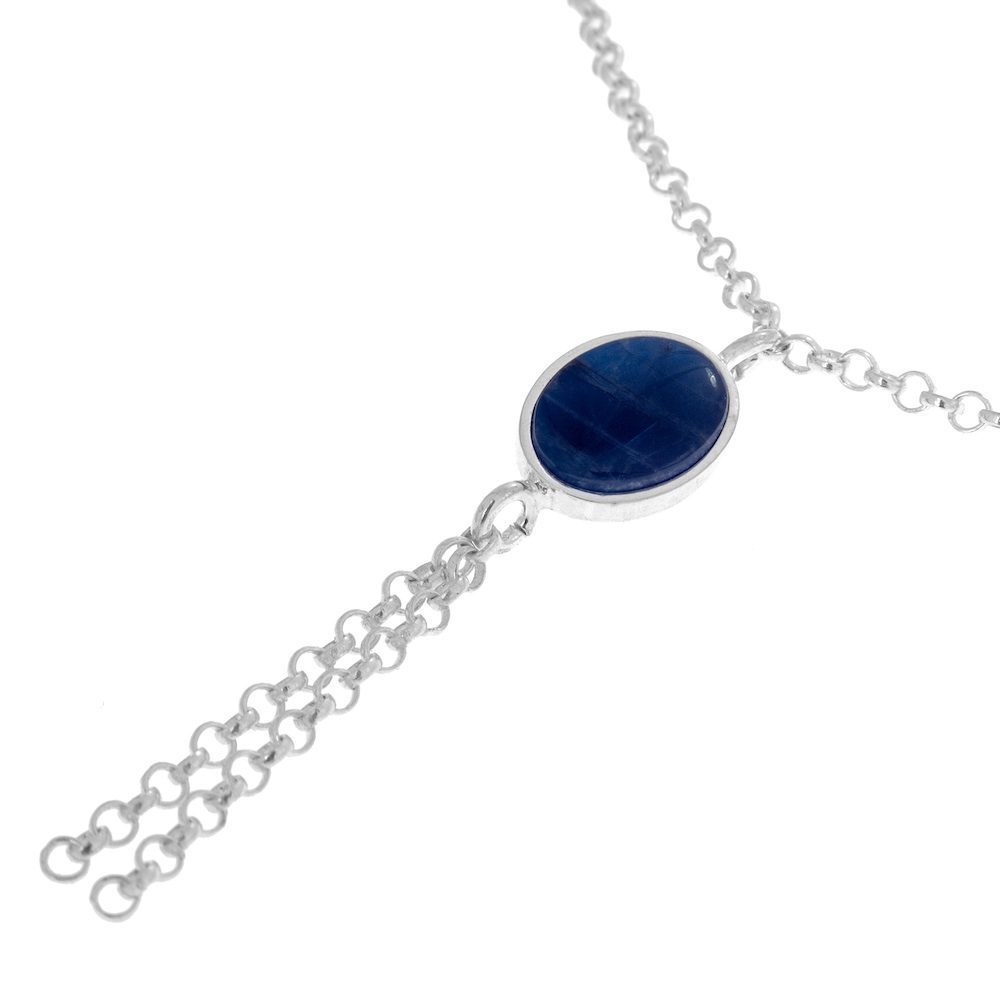 Oval blå spektrolit i silverfattning på halsband