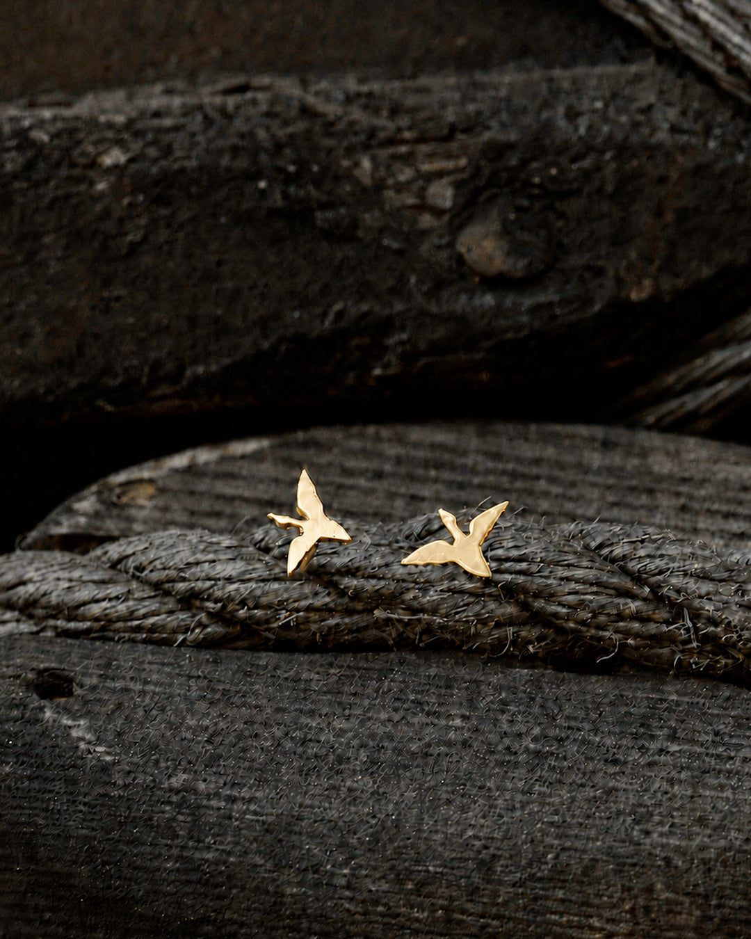 FÖGEL 18K stud earring