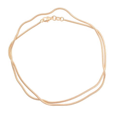 18K gold necklace with a circular floral wreath pendant