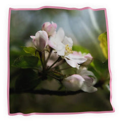 Äppelblom silk scarf close up of apple blossom motif photographed by Tiina Tahvanainen with pink edge