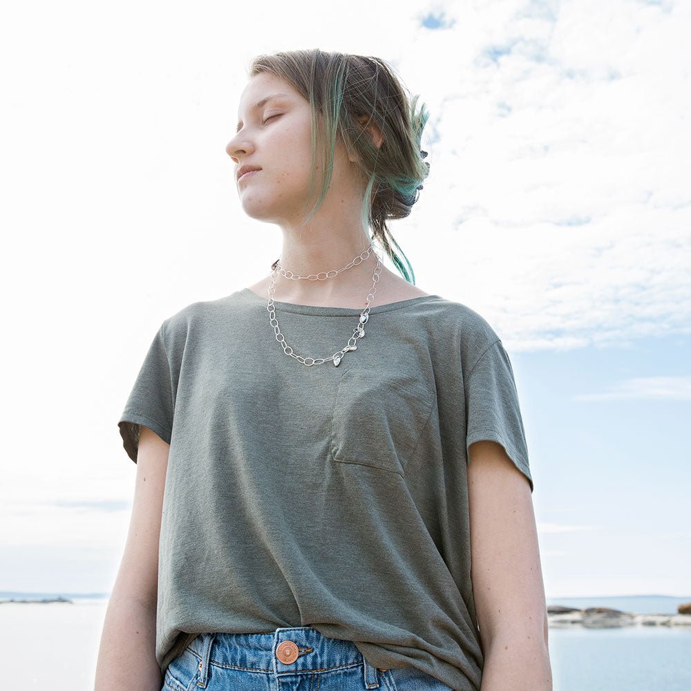 BLÅMUSSLA NÄT halsband - Guldviva Jewellery