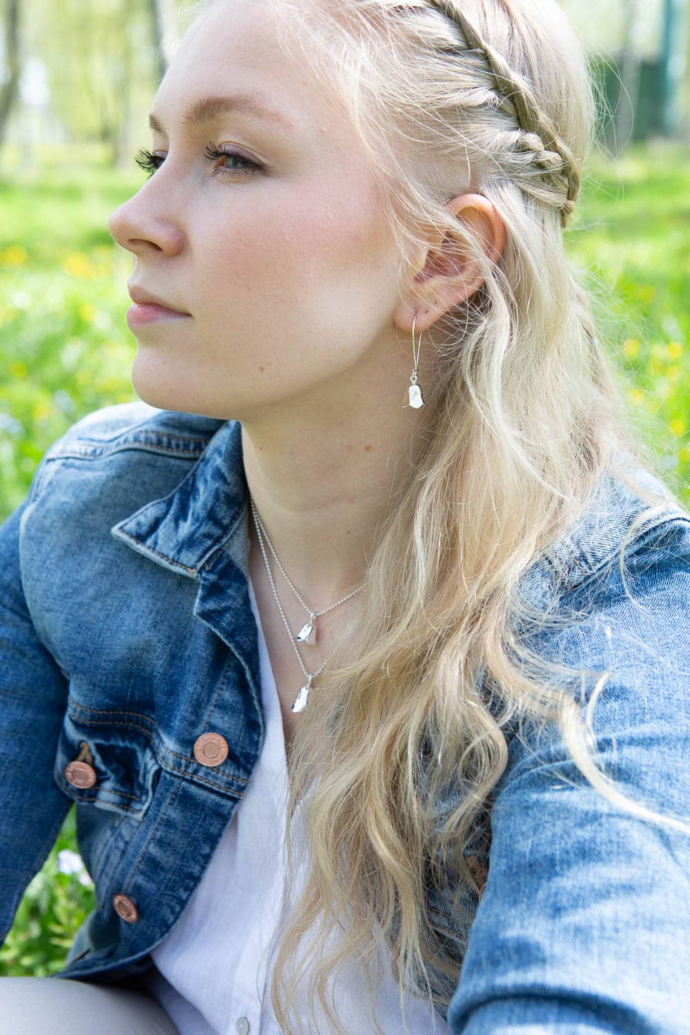 BLÅKLOCKA örhängen på krok - Guldviva Jewellery