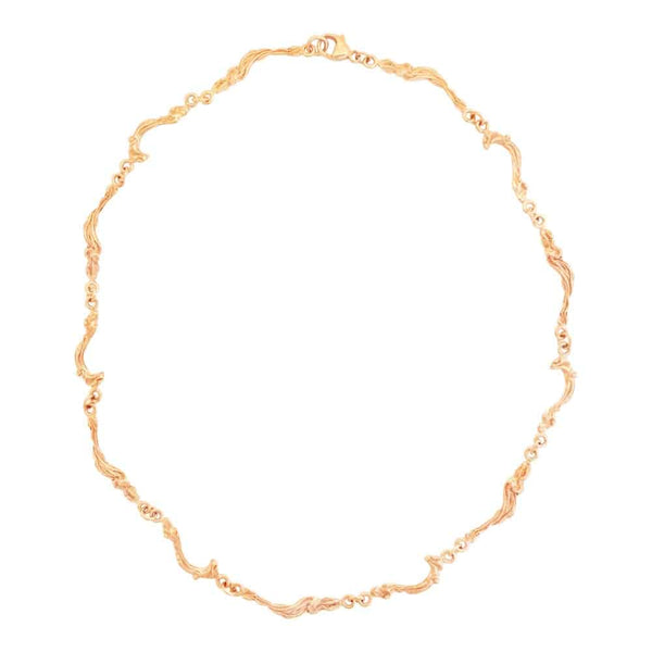 HAVET 18K collier i guld med vågig kedja cirka 9 mm bred och 46 cm lång