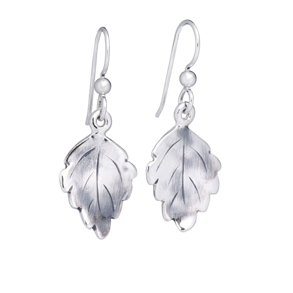 HUMLELÖV örhängen på krok - Guldviva Jewellery