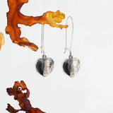 BLÅMUSSLA HJÄRTA örhängen på krok - Guldviva Jewellery