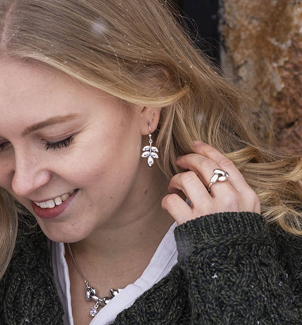 EVA blad örhänge krok - Guldviva Jewellery
