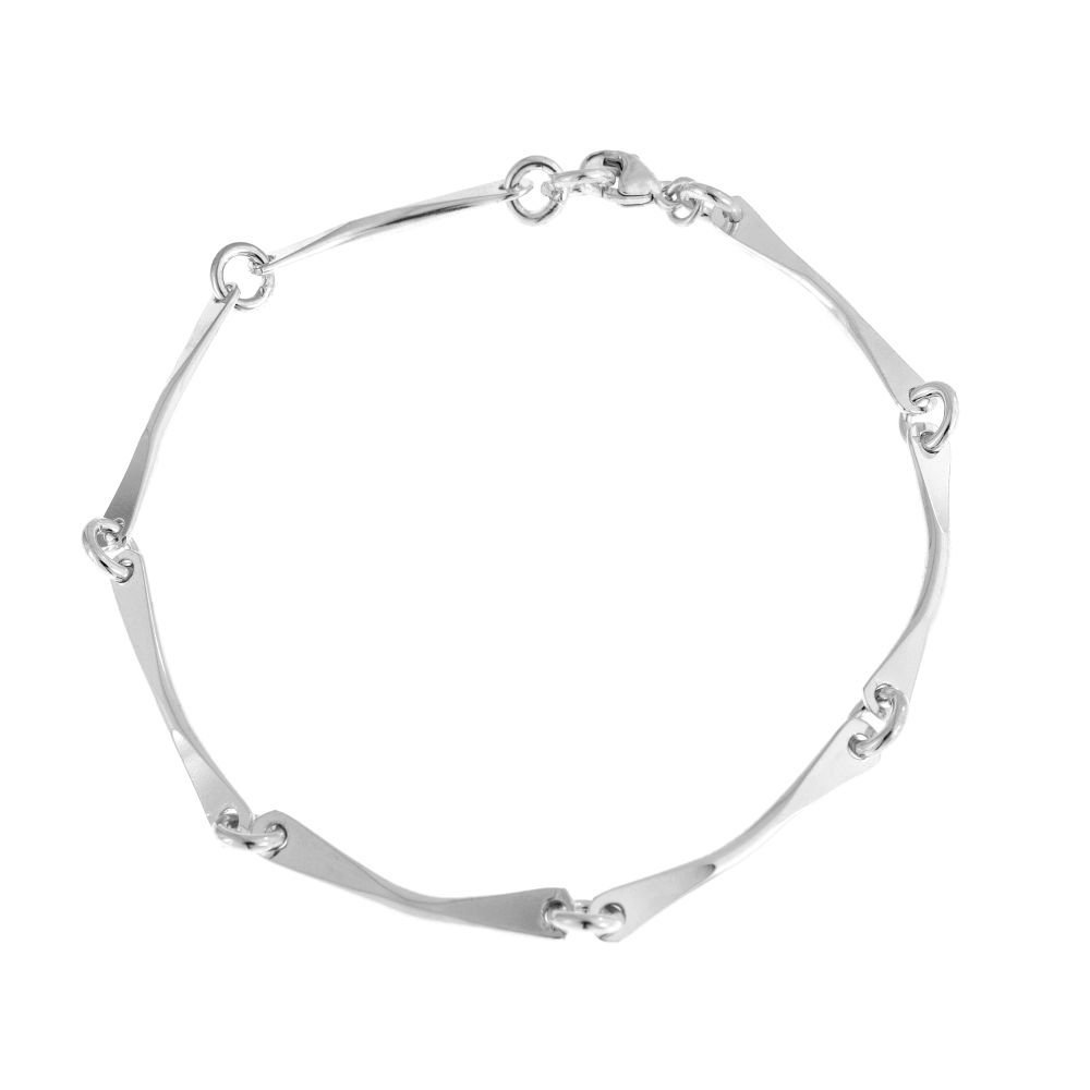 925 sterling silver armband with individually forged flat bars linked by small rings and a silver clasp